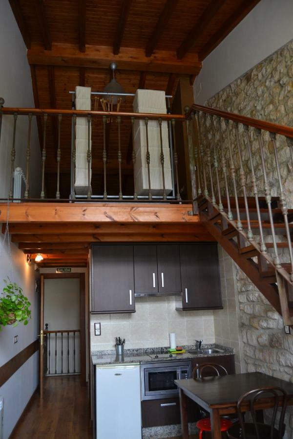 Apartamentos Rurales La Cirigueena Oles Exteriér fotografie